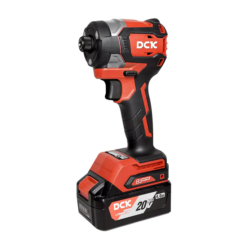 ATORNILLADOR DE IMPACTO INALAMBRICO POTENCIA 600W TAMAÑO DE PERNO ESTANDAR M5-M16 MAX. TORQUE 208Nm MOTOR BRUSHLESS INCLUYE LLAVE NO INCLUYE BATERIA